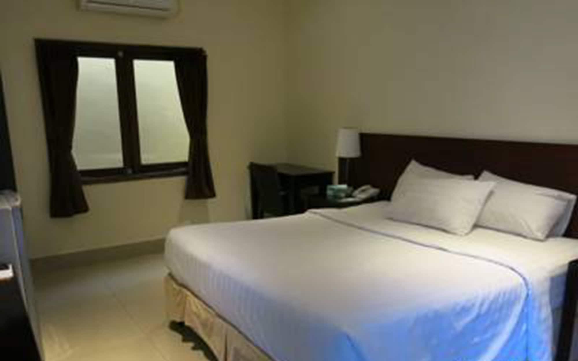Radha Bali Hotel Kuta Lombok Exteriör bild
