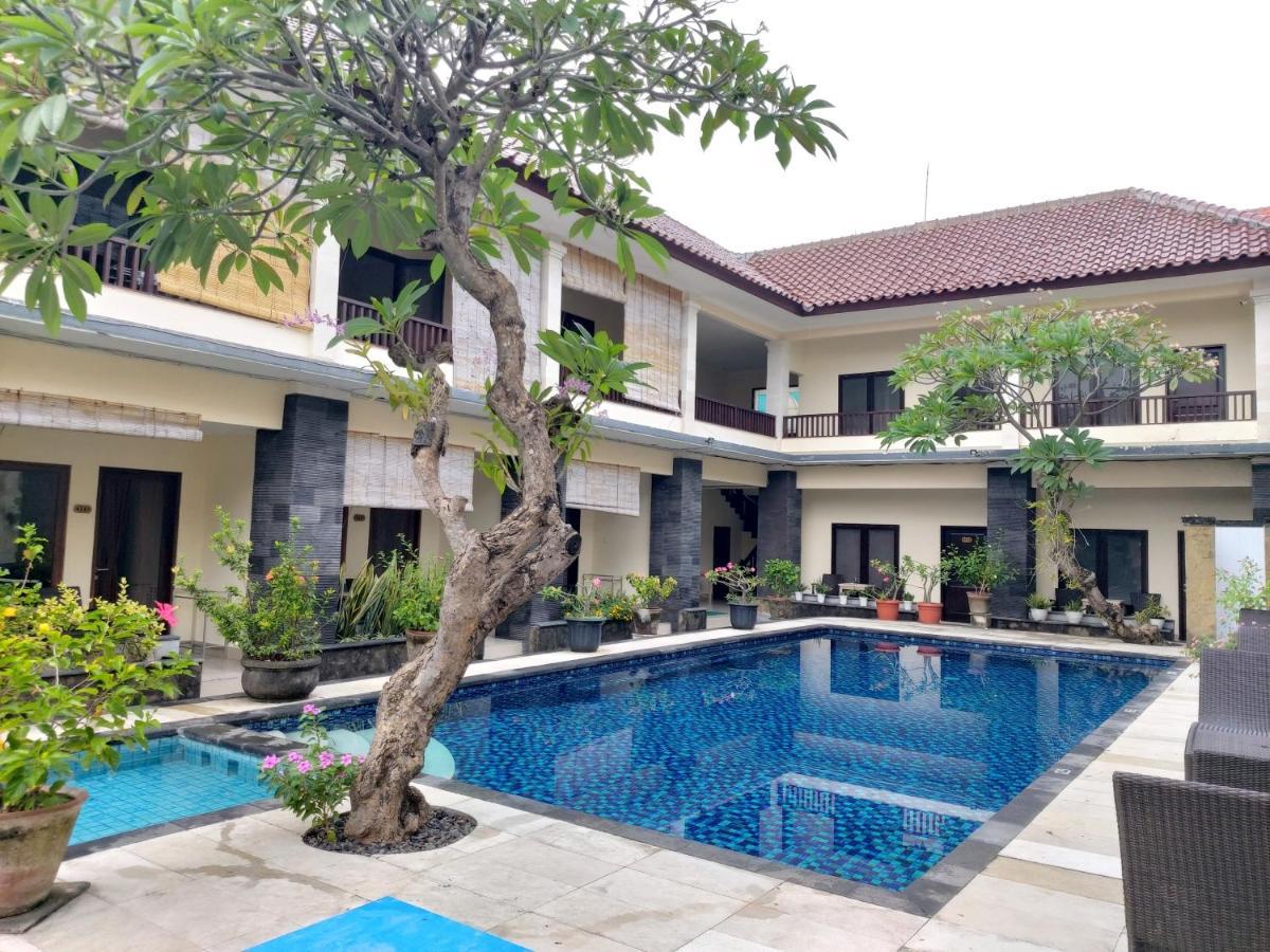 Radha Bali Hotel Kuta Lombok Exteriör bild