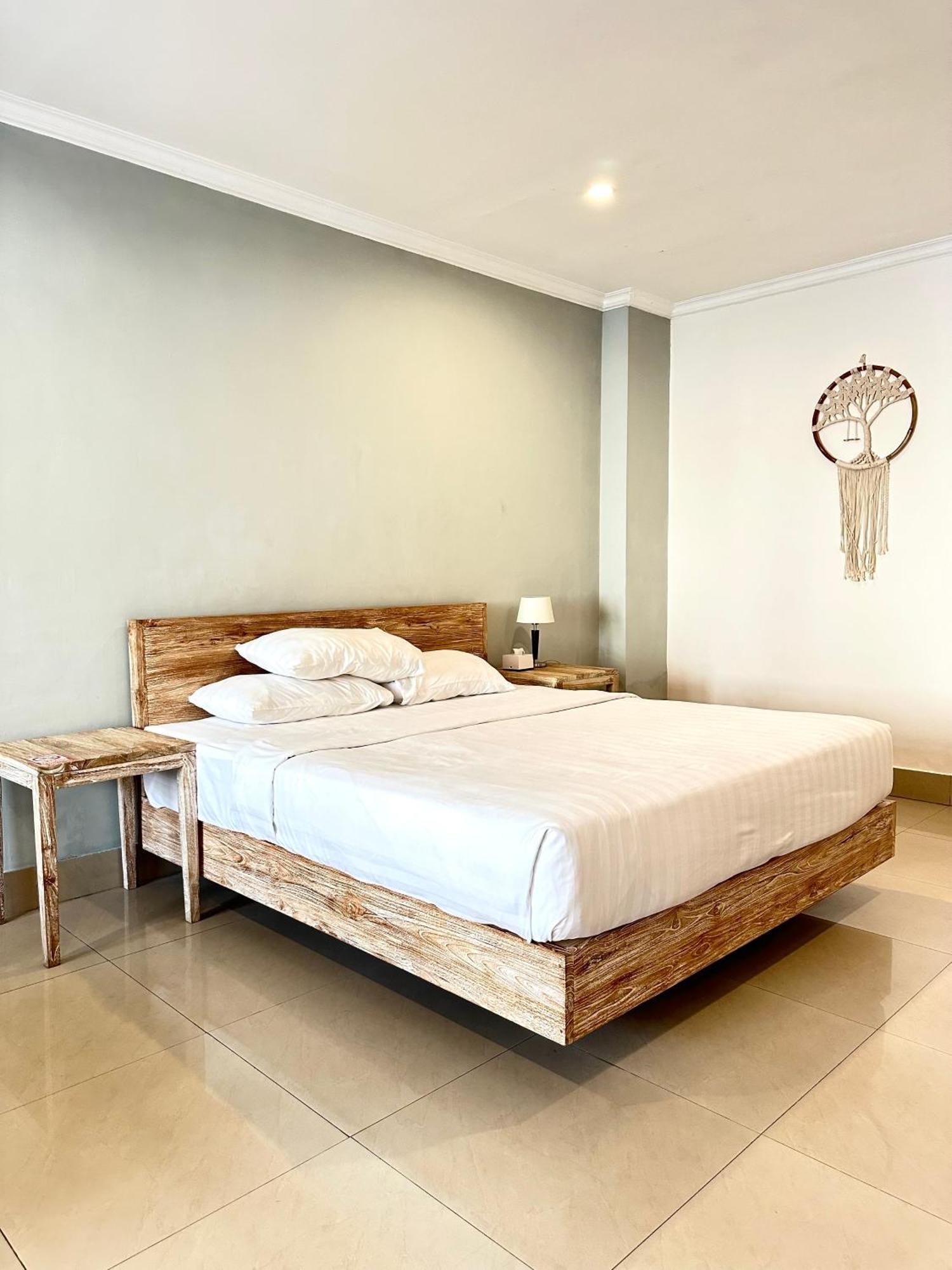Radha Bali Hotel Kuta Lombok Exteriör bild