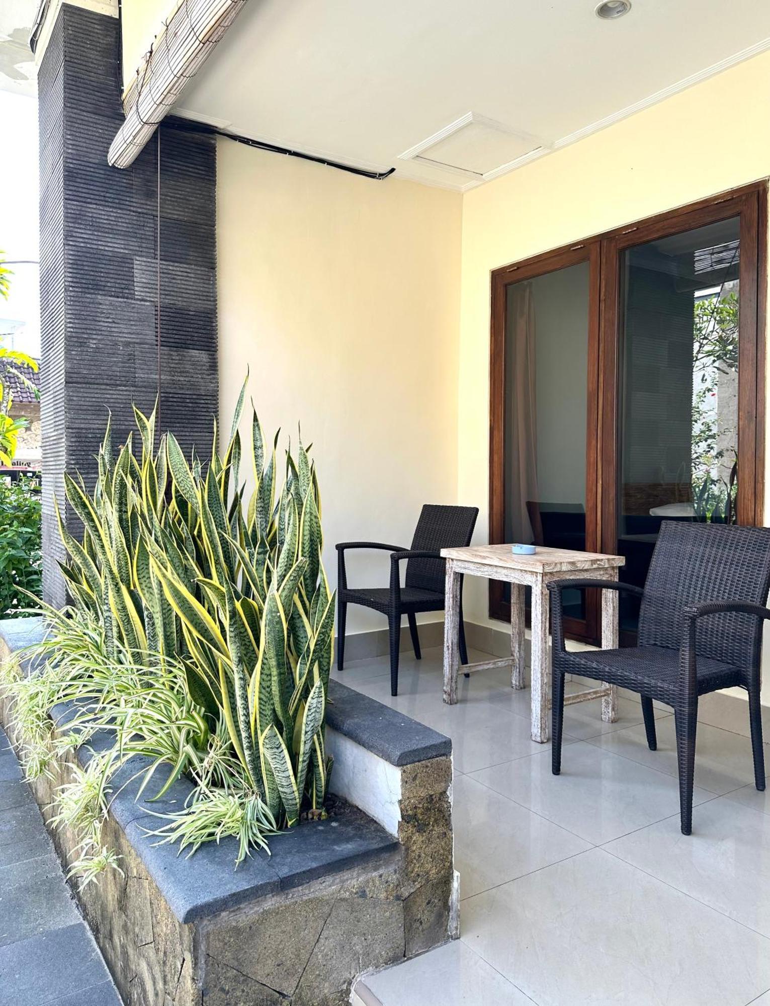 Radha Bali Hotel Kuta Lombok Exteriör bild