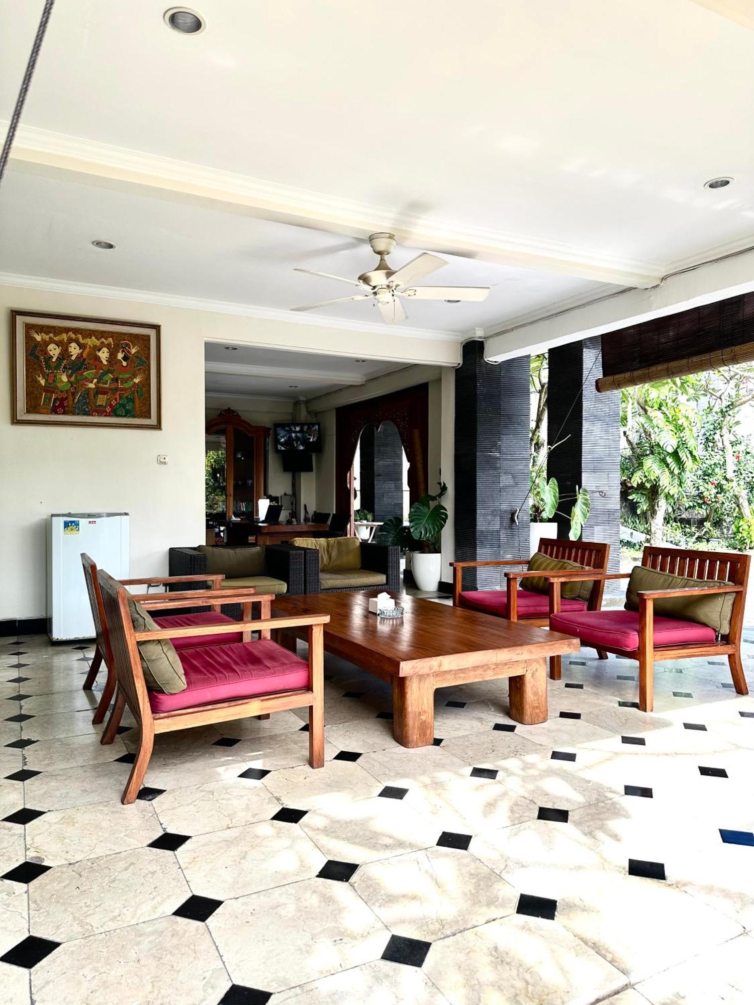 Radha Bali Hotel Kuta Lombok Exteriör bild